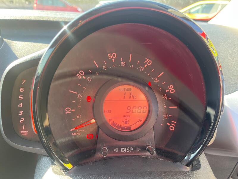 TOYOTA AYGO